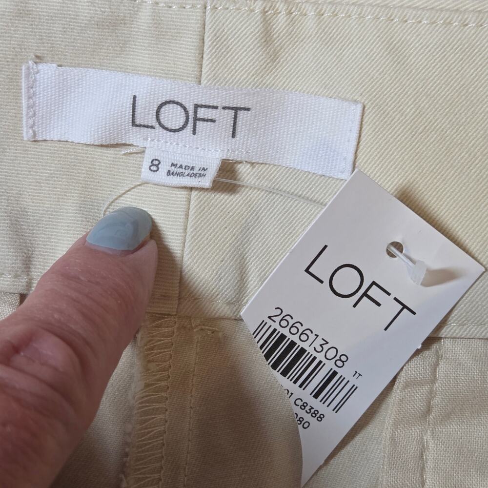 Loft The Riviera Shorts NWT Size 8 light khaki 6" length - Picture 3 of 7
